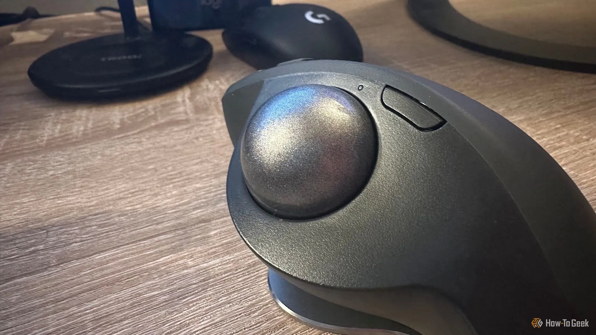Bi lăn và nút DPI trên chuột Logitech MX Ergo S