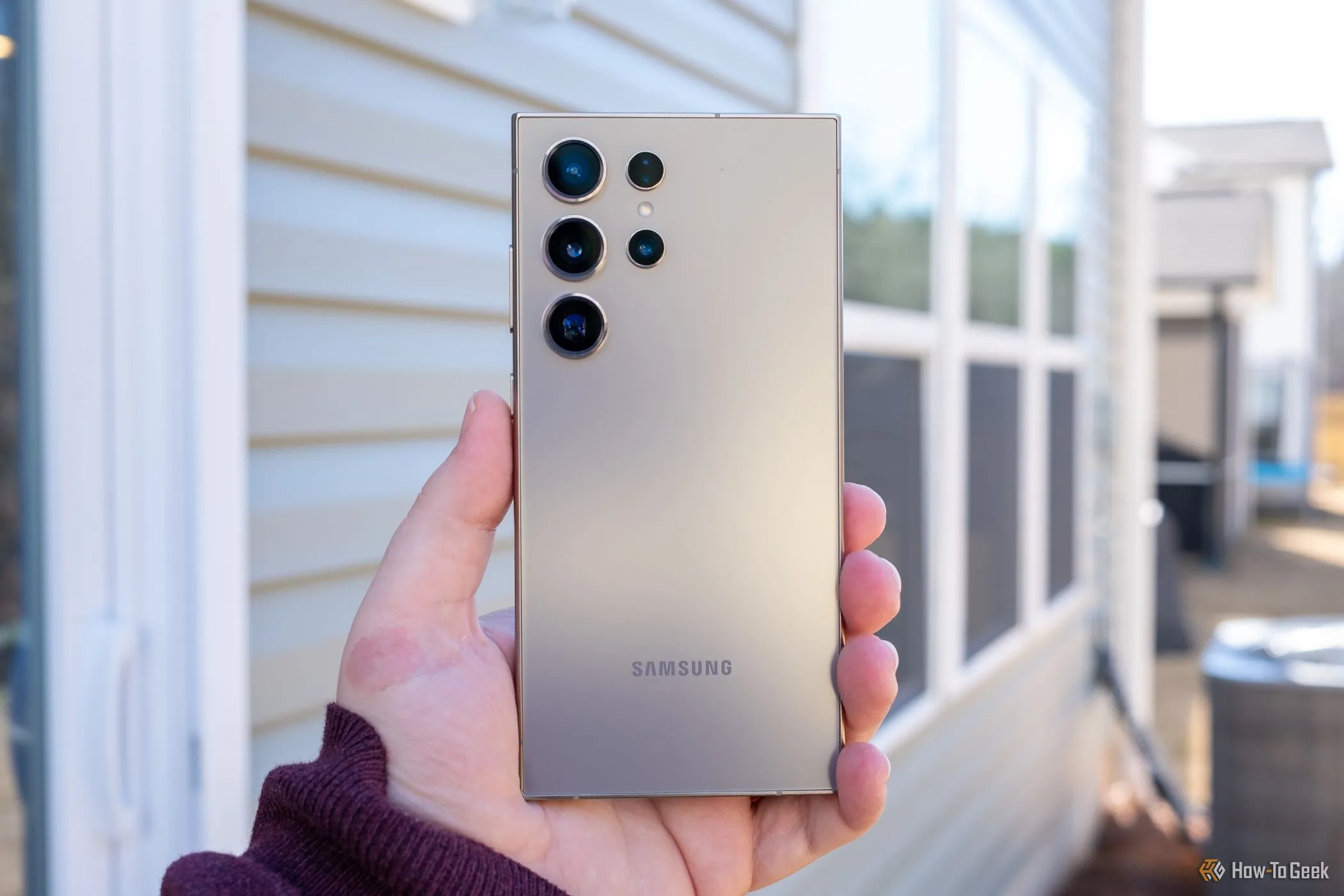Điện thoại Samsung Galaxy S24 Certified Re-newed với mức giá ưu đãi
