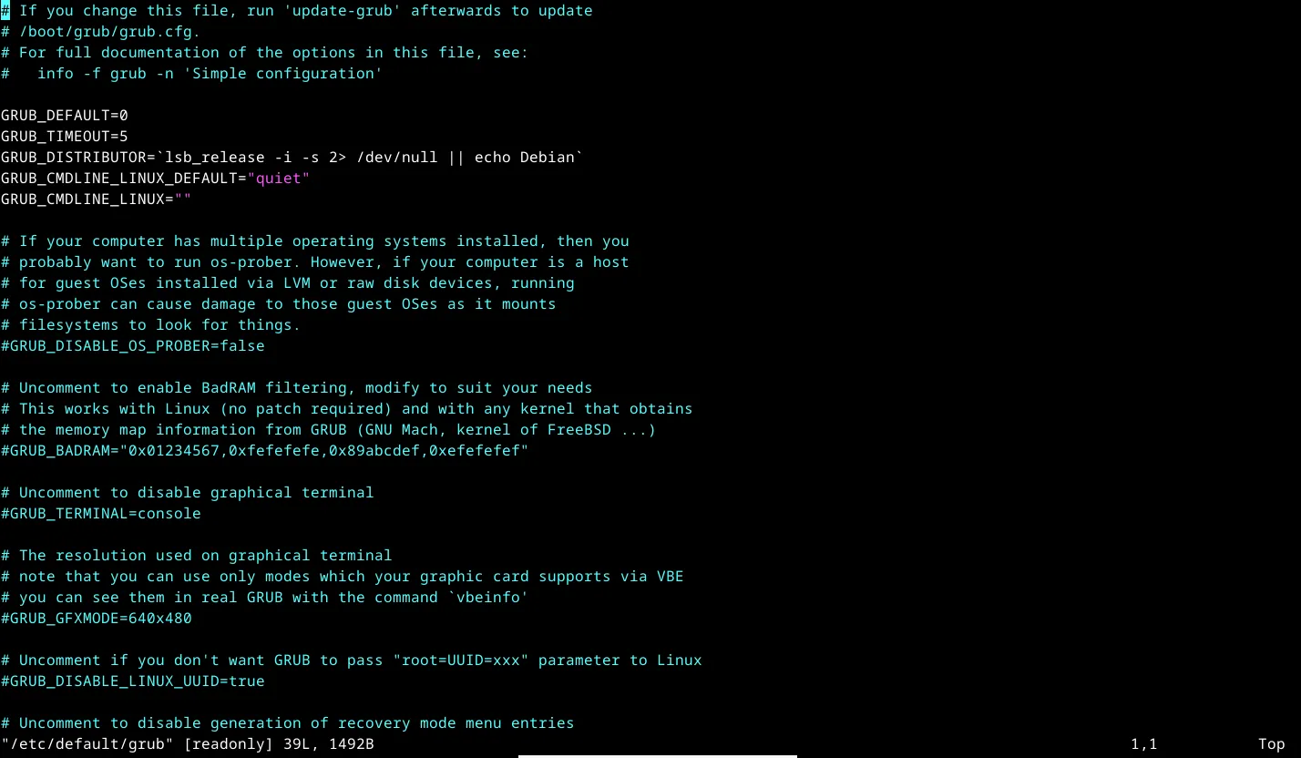 Tệp cấu hình GRUB mặc định /etc/default/grub trong trình soạn thảo Vim