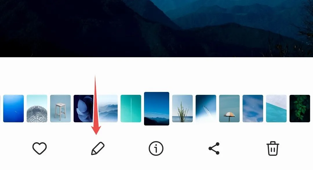 Image default