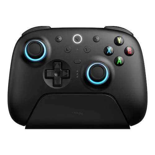 Bộ điều khiển không dây 8BitDo Ultimate 2, minh họa sự đa năng và trực quan của thiết kế tay cầm game hiện đại.