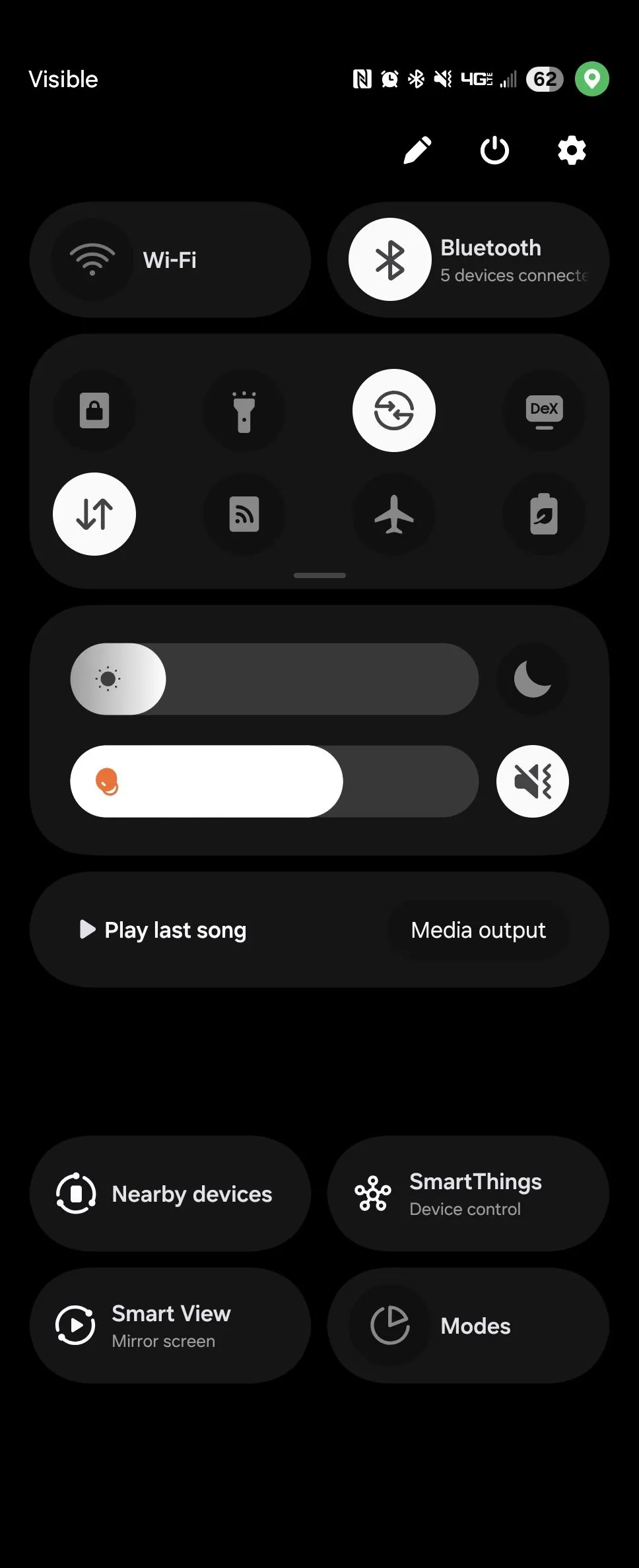 Các tùy chọn cài đặt nhanh trong One UI 7 trên Samsung Galaxy Z Fold 6