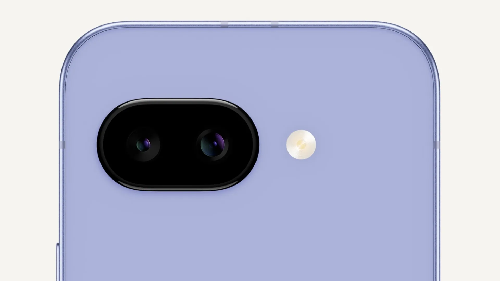 Cụm camera sau của Google Pixel 9a, nhấn mạnh sự thay đổi về cảm biến và khả năng chụp ảnh ấn tượng.