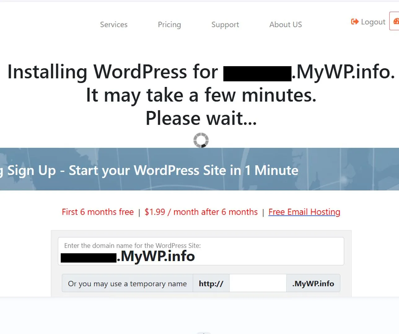 Giao diện cài đặt WordPress trên Free Domain, hiển thị thông báo &quot;Installing WordPress&quot;.