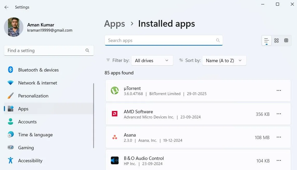 Giao diện &quot;Installed Apps&quot; (Ứng dụng đã cài đặt) trong ứng dụng Cài đặt của Windows 11 để quản lý và gỡ bỏ ứng dụng.