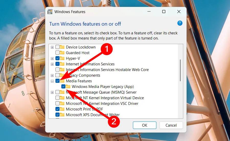 Kích hoạt tính năng Windows Media Player Cổ điển trong cài đặt 'Turn Windows features on or off'.