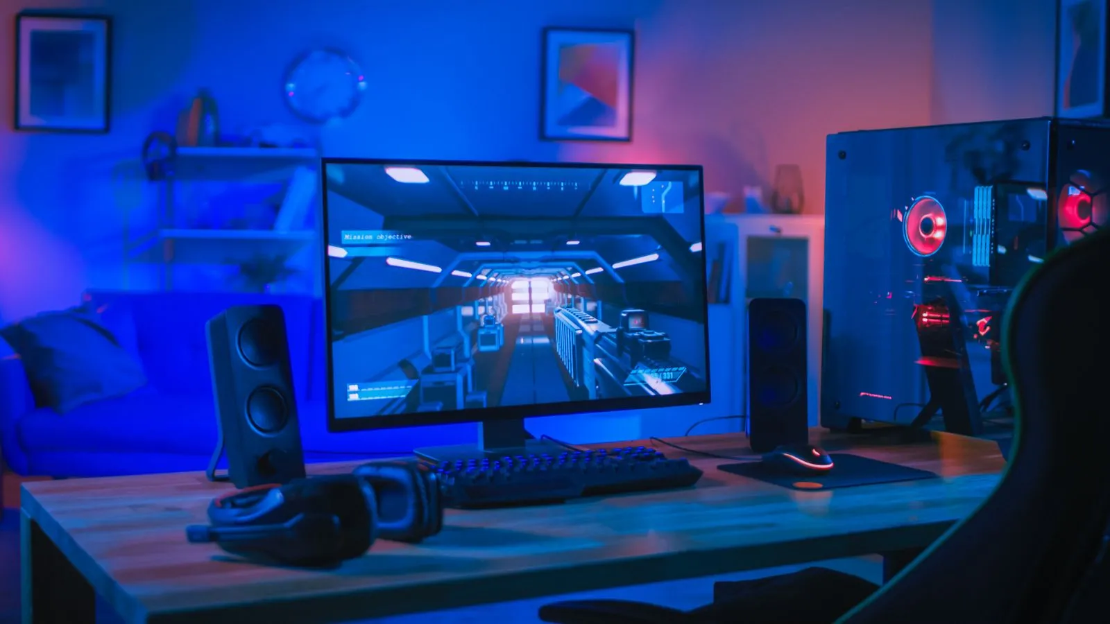 Màn hình chơi game tần số quét cao 120Hz trên bàn, một tính năng quan trọng được mong đợi cho màn hình Steam Deck 2
