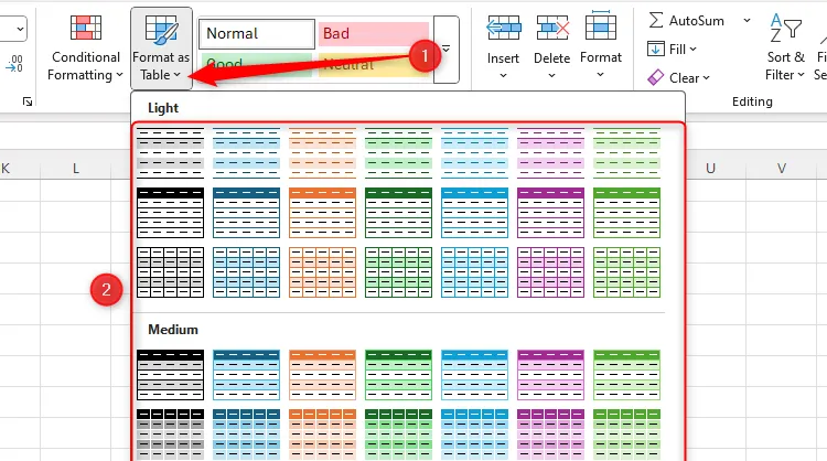 Menu &quot;Format As Table&quot; trong Excel với các tùy chọn định dạng bảng, giúp thêm bộ lọc tự động.