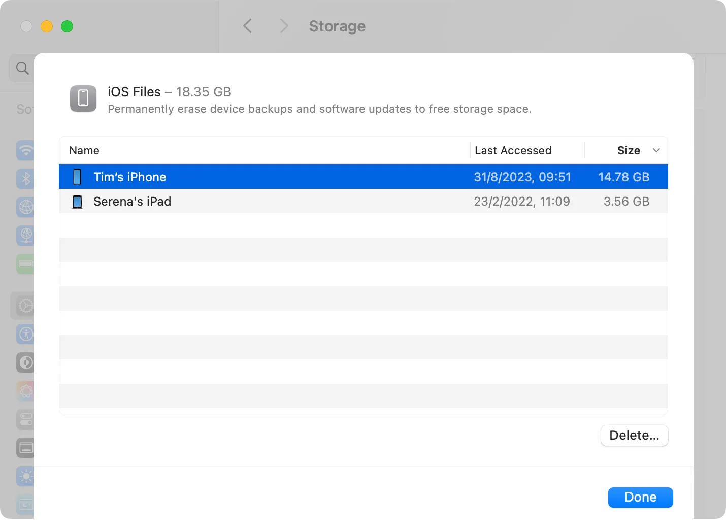 Mục iOS Files trong Cài đặt hệ thống macOS hiển thị các bản sao lưu thiết bị đã lưu trữ.