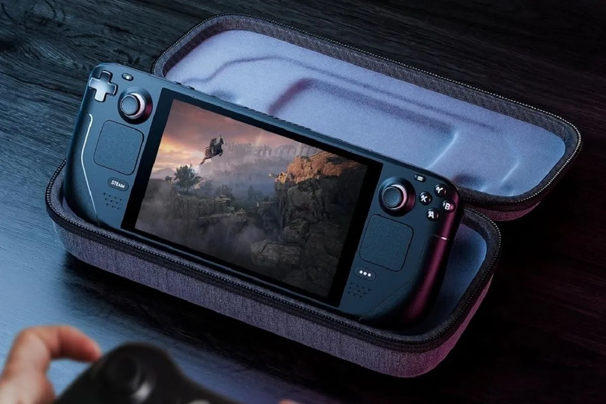 Steam Deck trong bao đựng JSAUX hiển thị game Elden Ring, đối thủ của Switch 2