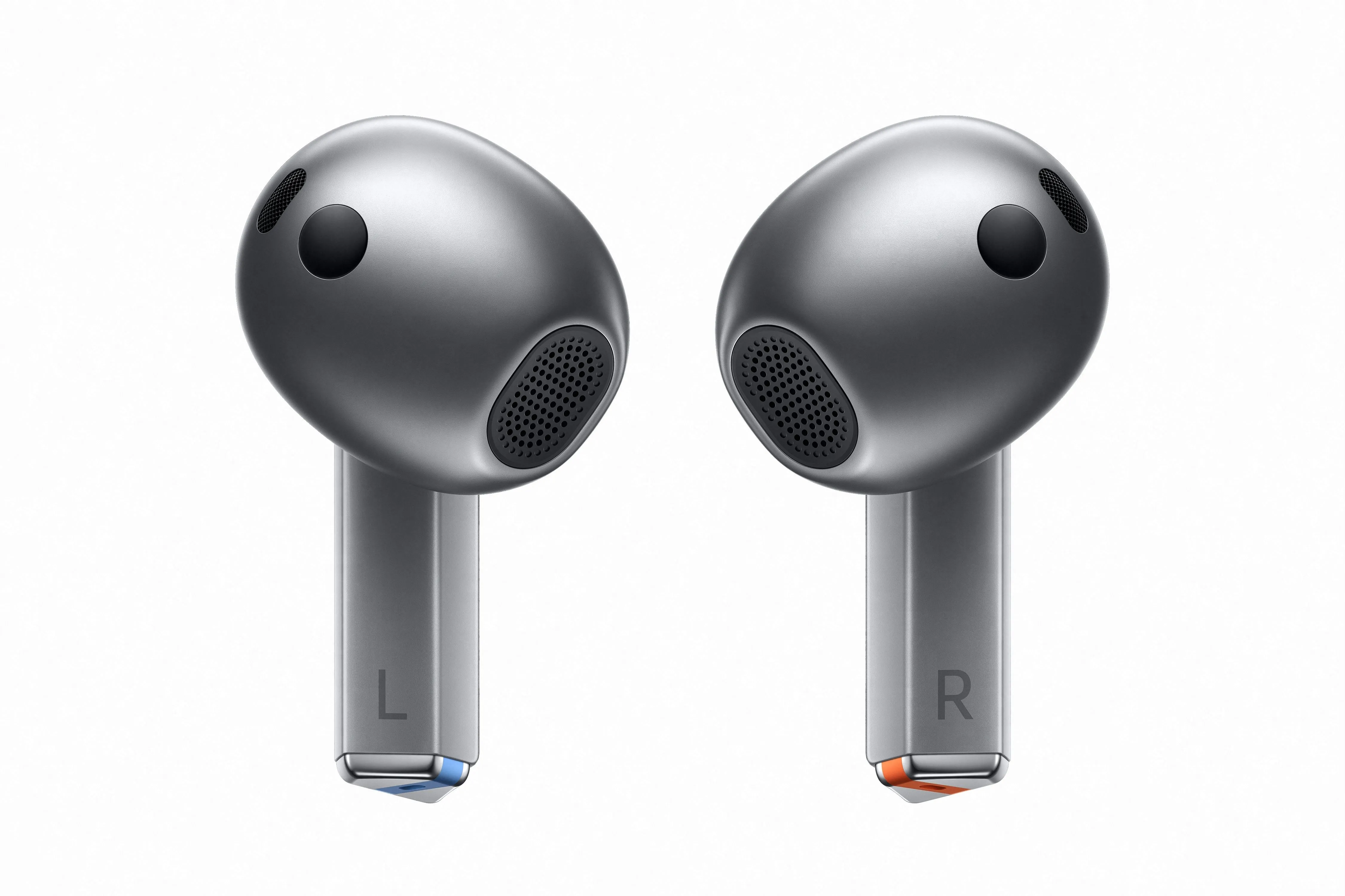 Tai nghe Samsung Galaxy Buds3 màu trắng đặt trên nền phẳng