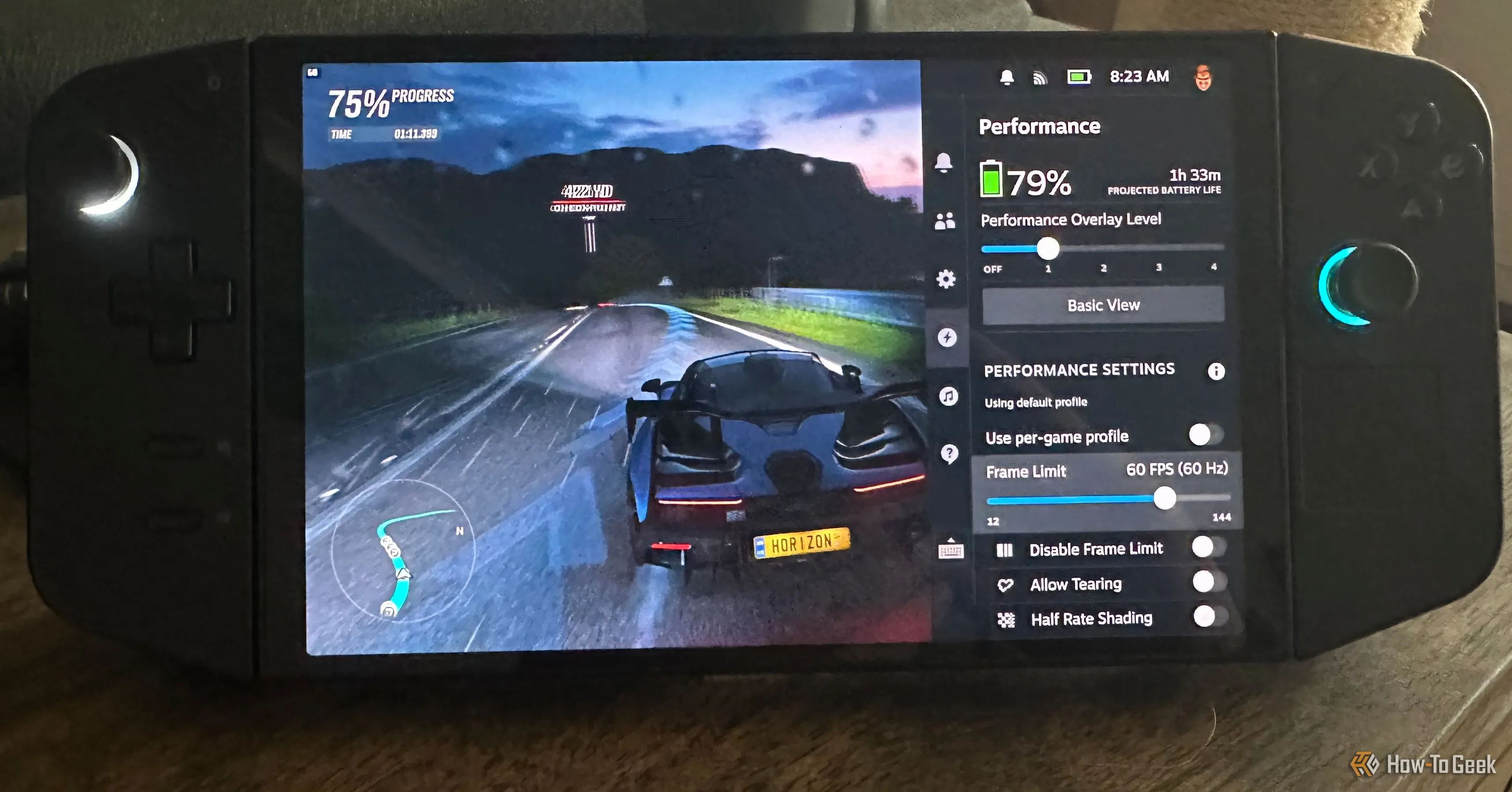 Thiết bị Lenovo Legion Go đang chạy SteamOS với hiển thị thời lượng pin, minh chứng cho hiệu suất và thời lượng sử dụng vượt trội của SteamOS trên PC handheld.