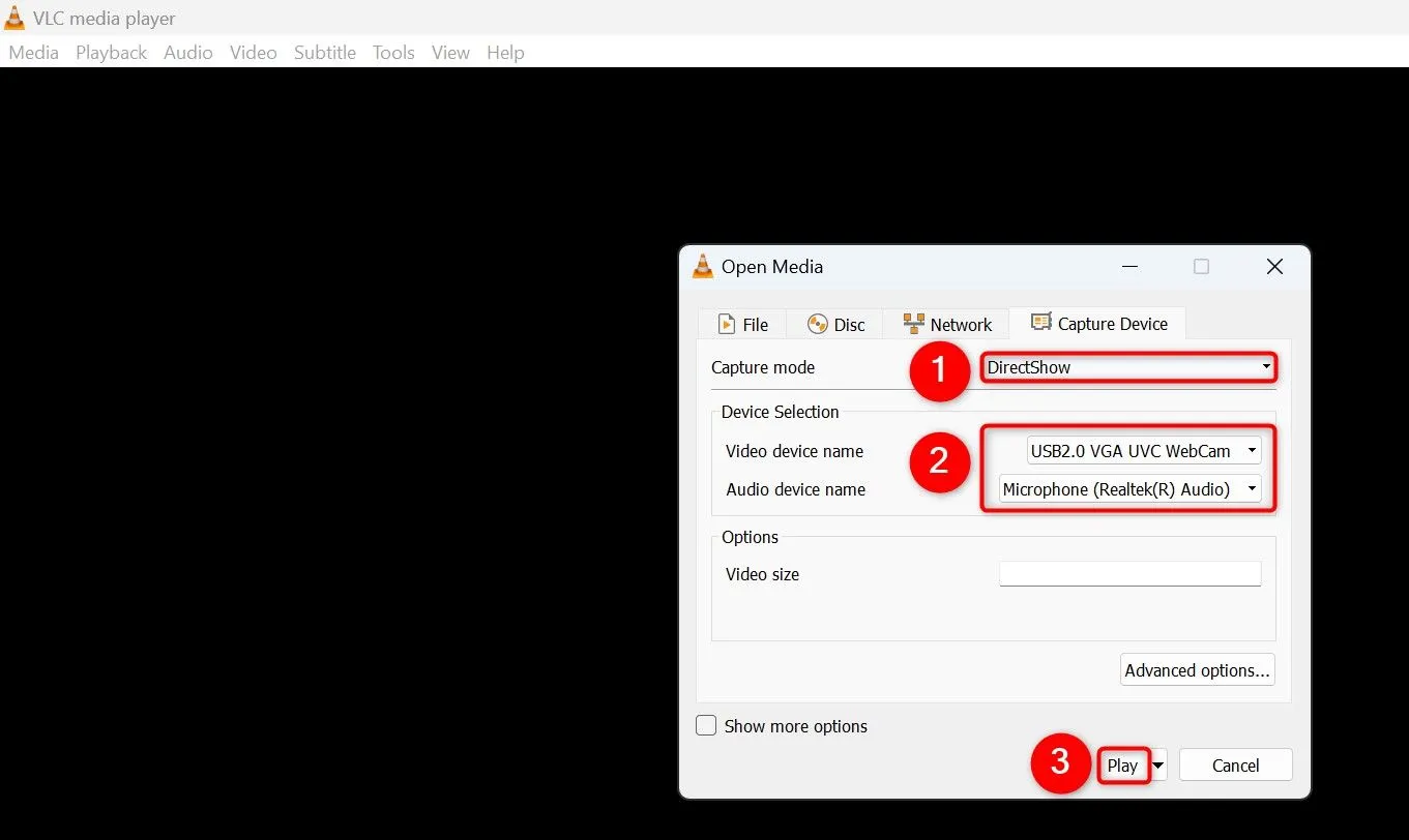 Cửa sổ &quot;Open Media&quot; trong VLC với cài đặt &quot;Open Capture Device&quot; để xem nguồn cấp dữ liệu trực tiếp từ webcam