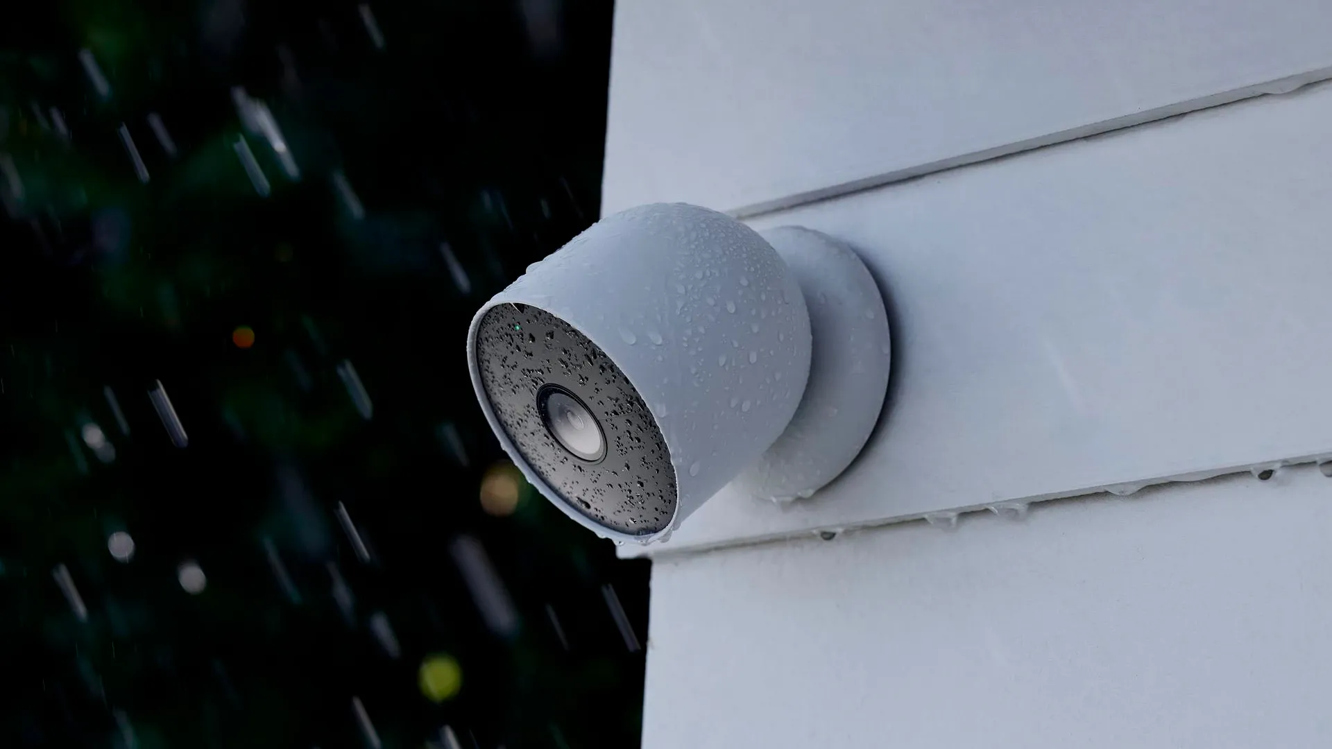 Logo dịch vụ Google Nest Aware, cảnh báo về việc tăng giá thuê bao cho các tính năng nhà thông minh.