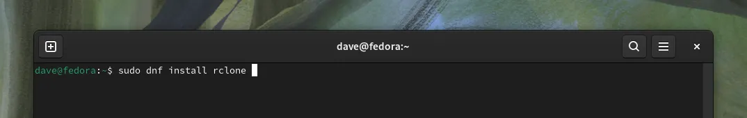 Màn hình terminal hướng dẫn cài đặt rclone trên Fedora