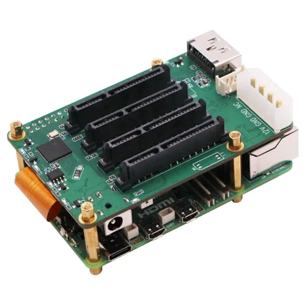 Raspberry Pi 5 kết nối với Penta SATA HAT, biến thành NAS di động mạnh mẽ